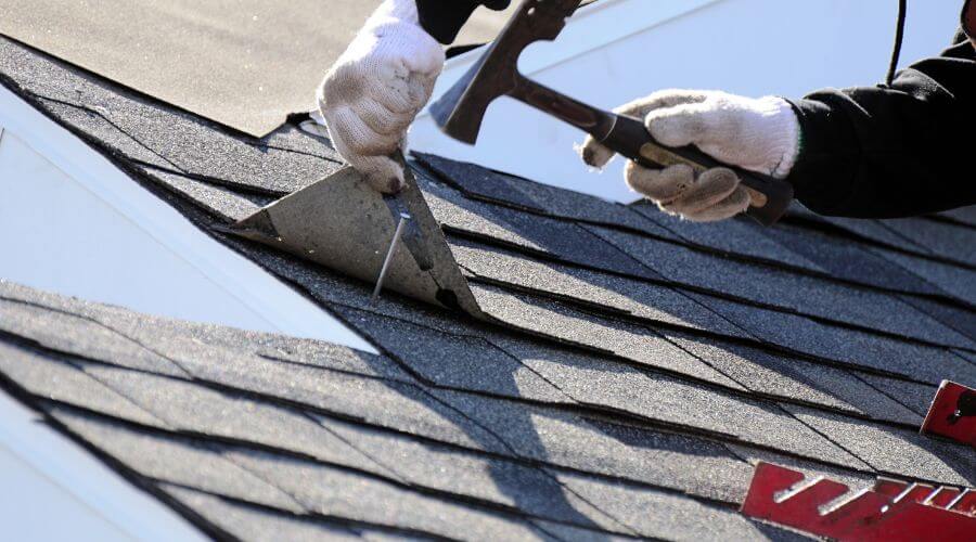 Expert Emergency Roof Repairs services in Ringwood, IL